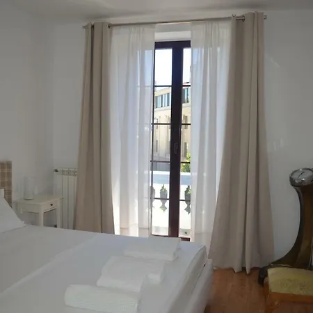 Apartmán Casa Goyo En Plaza Santo Domingo León